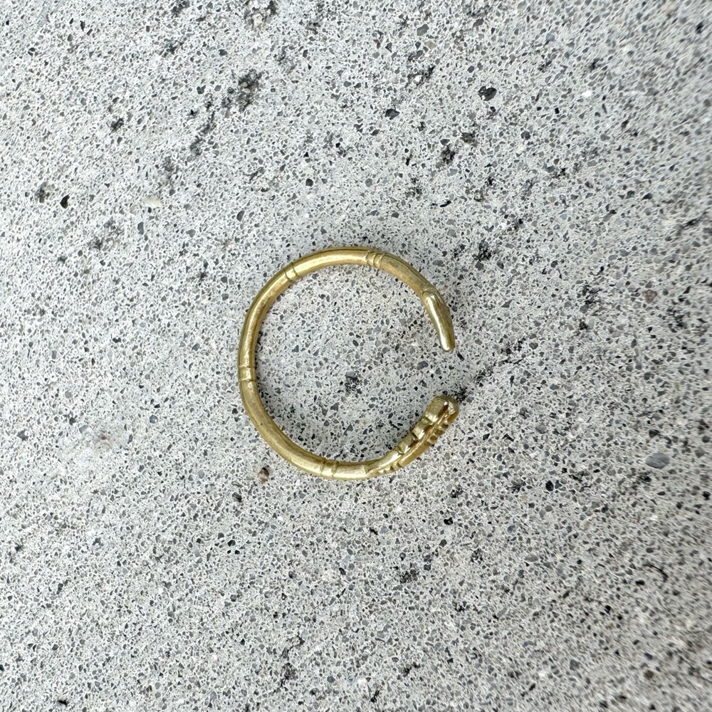 Arrow ring - Picture 3 of 5